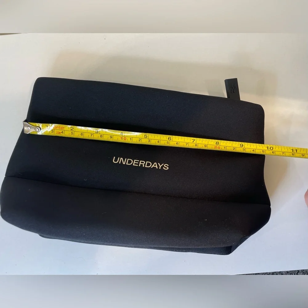 Underdays Scuba Black Pouch‎